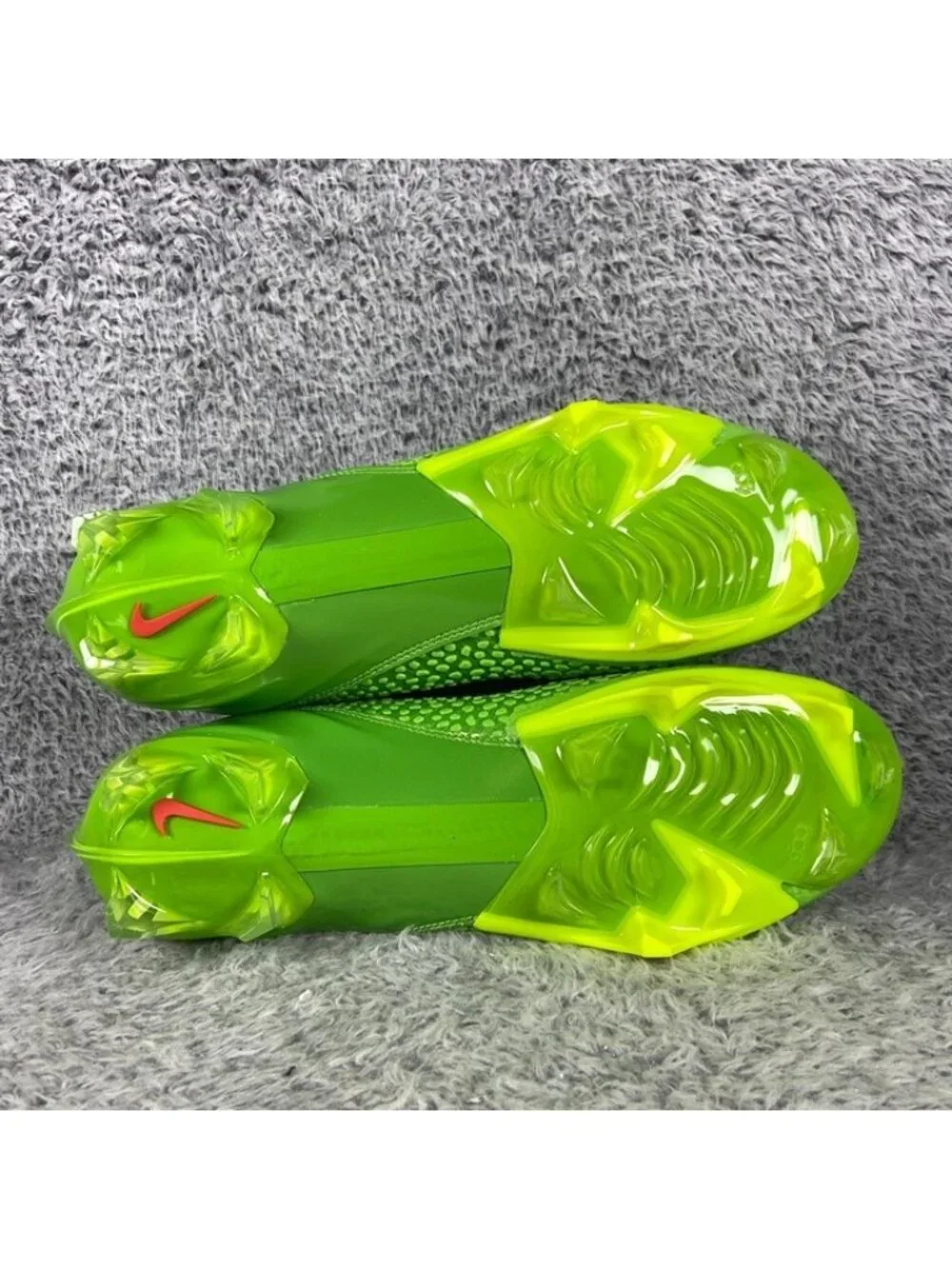 Nike Vapor Edge x Kobe 6 SE Grinch Football Cleats Size 10 Men FQ7645-300